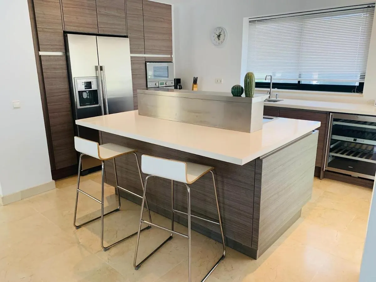 מלון ארקוס דה לה פרונטרה Arcos Gardens Golf Villas Y Adosados